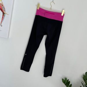 Lululemon “Run For Your Life” Crops Size 4